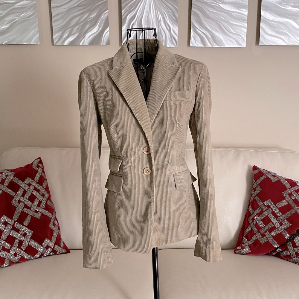 BODY by Victoria | Tan button up jacket
